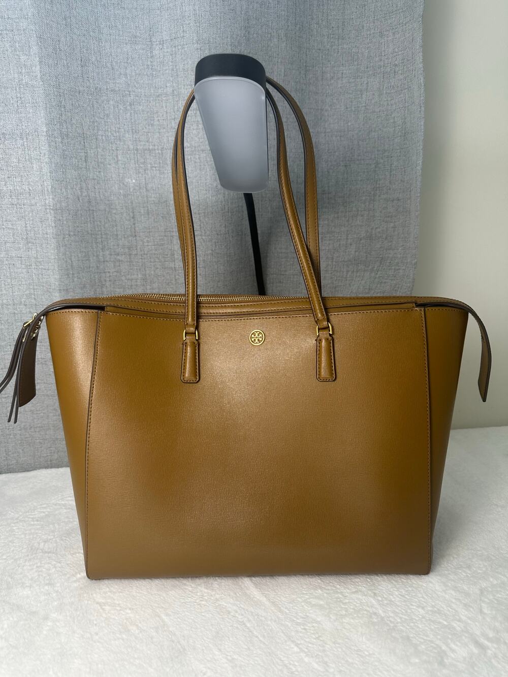 Tory Burch Robinson Large Leather Tote Bag Bistro Brown Work Career Classic EUC